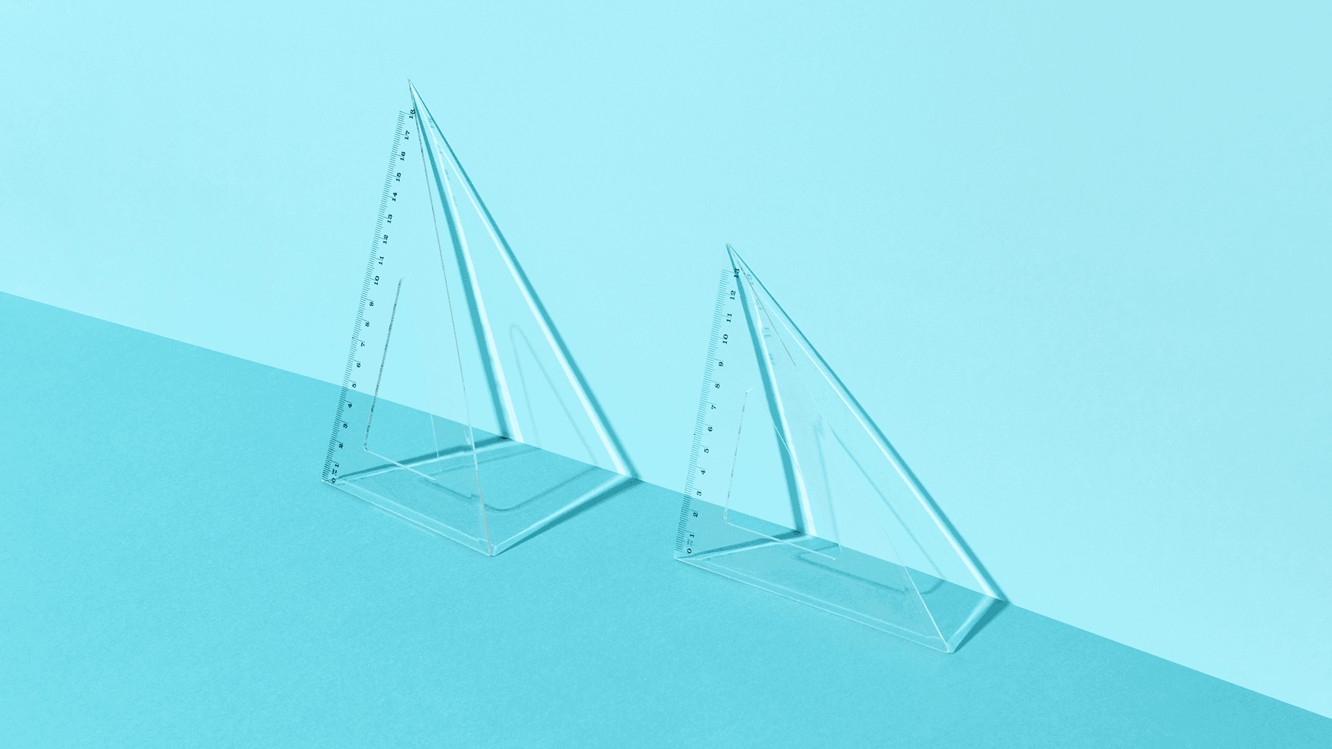 Image of two rulers to illustrate the idea of metrics